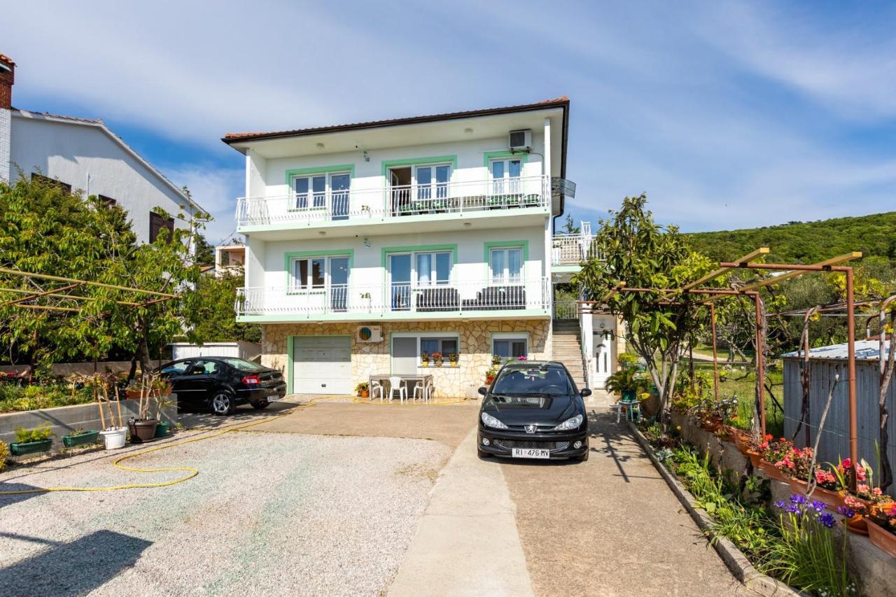 Apartman Tena プナト エクステリア 写真